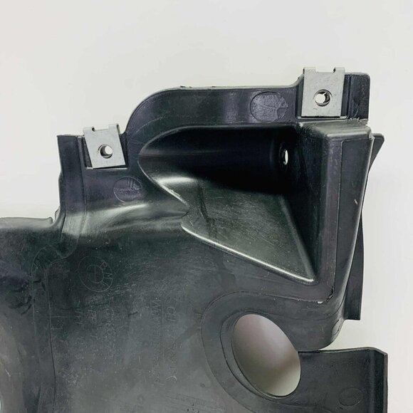 2007-2010 BMW X3 E83 FRONT DRIVER SIDE AIR INTAKE FAIRING PANEL COVER OEM - Picture 6 of 11